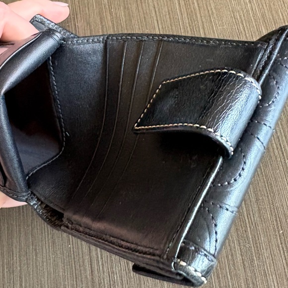 Coach Hampton Stitched Embossed TriFold Wallet Black Brass 2007 - Picture 13 of 14